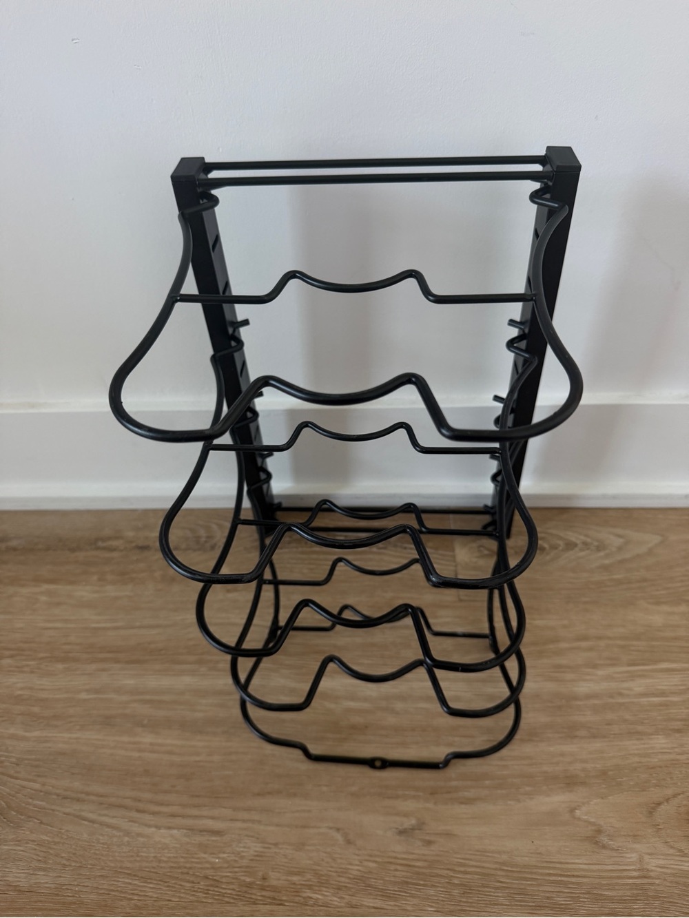 Black Metal Wine Rack for pans